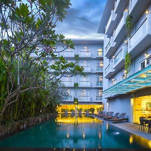 Harris Hotel Kuta Galleria - Bali